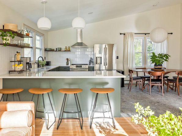 101 Parkcrest Drive Ext