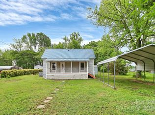 72 5th St, York, SC 29745