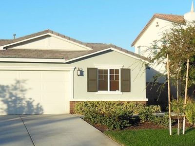 35214 Angel Falls Dr, Lake Elsinore, CA, 92532