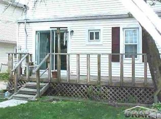 6108 Harold St, Taylor, MI 48180