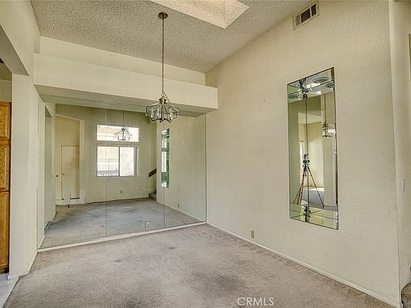 5th image of 4900 N Grand Ave APT 212