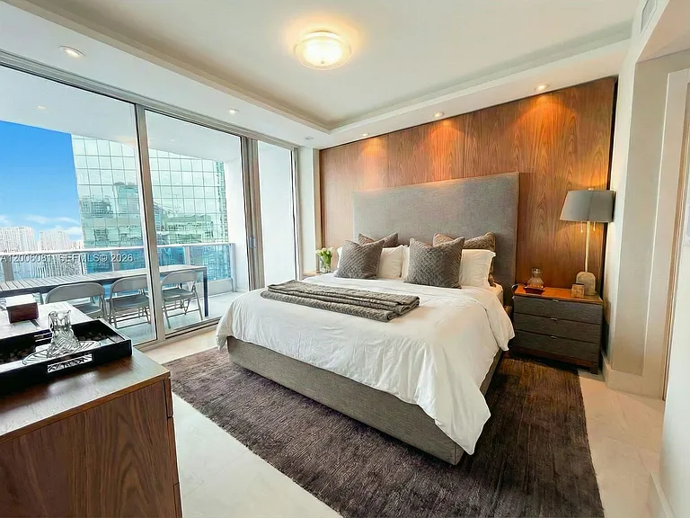 200 Biscayne Boulevard Way #4310 — Photo 11