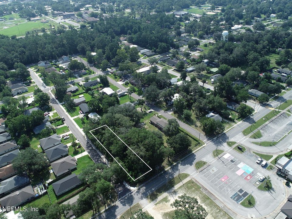 1st image of 1525 CENTER Street