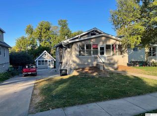 2122-2124 S 35th Ave, Omaha, NE 68105