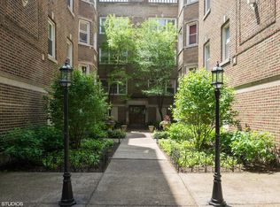 1045 W Glenlake Ave APT 3, Chicago, IL 60660