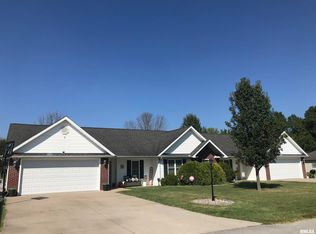 309 & 311 Jesse Ln, Herrin, IL 62948