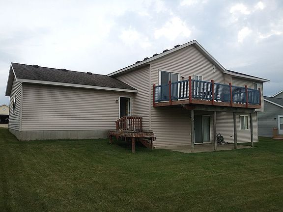 3rd image of 6690 Sawgrass Dr SE