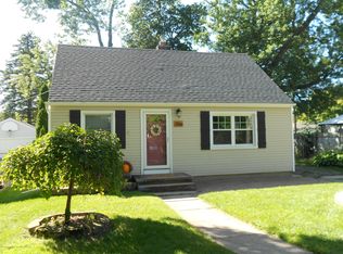 1116 Edison Ave, Lansing, MI 48910