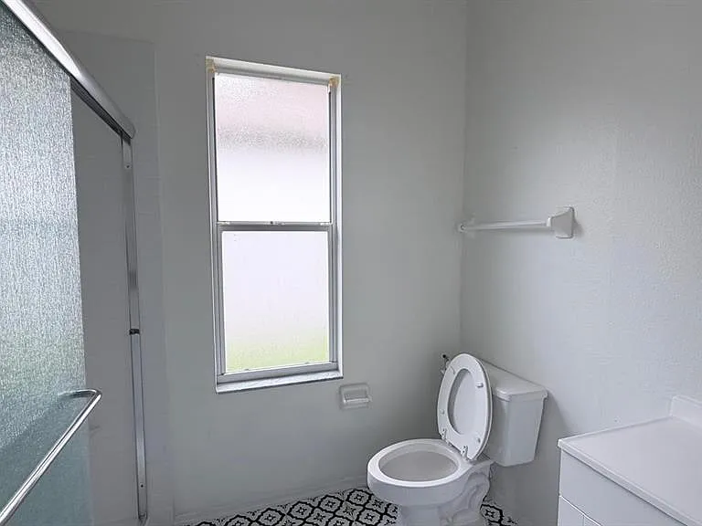 9639 Fox Hearst Rd — Photo 14