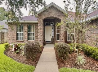 1449 Blue Heron Ln E, Jacksonville Beach, FL 32250