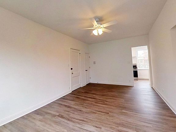 3rd image of 734 W Aldine Ave #744-3N
