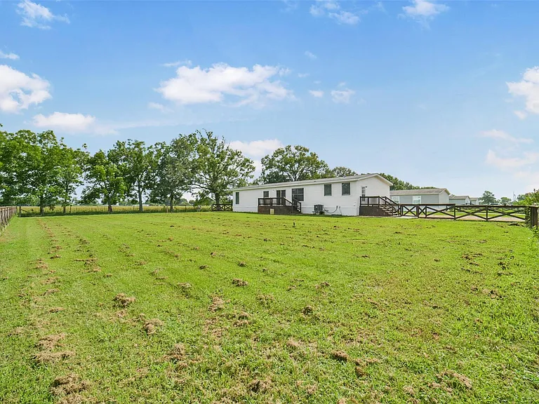 1566 County Road 610 #E — Photo 41