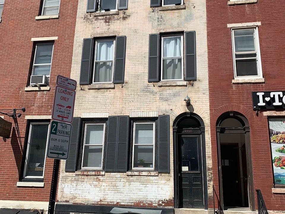 1st image of 1539 Spring Garden St APT 3R
