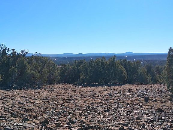 5th image of 202 County Rd