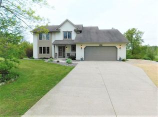 1214 Wisconsin St, Adell, WI 53001