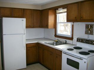 7 Roys Dr, Spencer, MA 01562