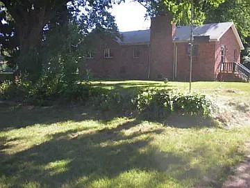 10010 Maumee Western Rd photo 1