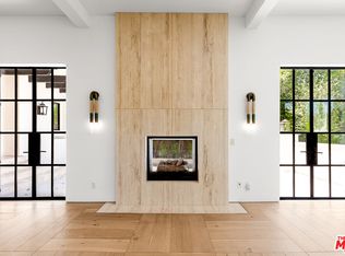 1001 Hanover Dr, Beverly Hills, CA 90210