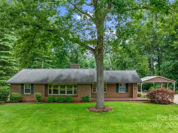 6693 Brevard Rd, Etowah, NC 28729