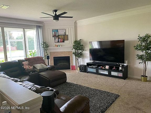 4th image of 11023 CASTLEMAIN Circle E