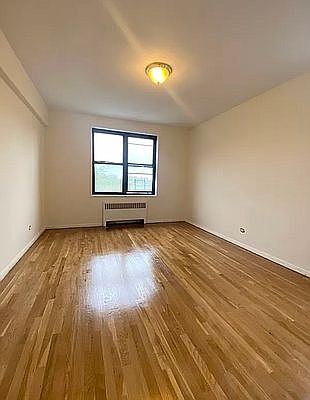 2nd image of 611 W 239th St APT 7F