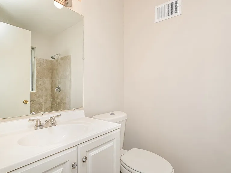 2544 Netherton Dr — Photo 11
