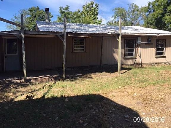 4th image of 620 County Road 2240