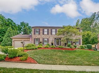 2194 Ivy Crest Dr, Bellbrook, OH
