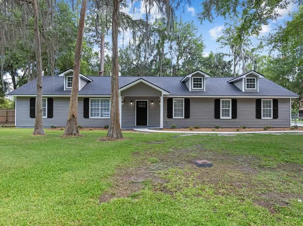 895 Clayton Dr, Valdosta, GA 31602