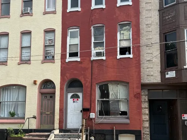 718 Franklin St, Reading, PA 19602