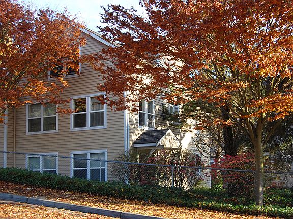 3rd image of 3300 Wetmore Ave S #11011993