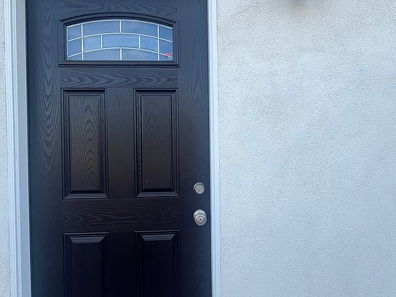 5th image of 7627 Lemp Ave #7627