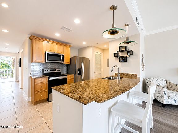 4th image of 4100 Marriott Dr Unit 207