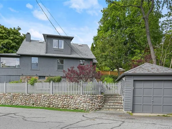 23 Craw Avenue, Norwalk, CT 06853