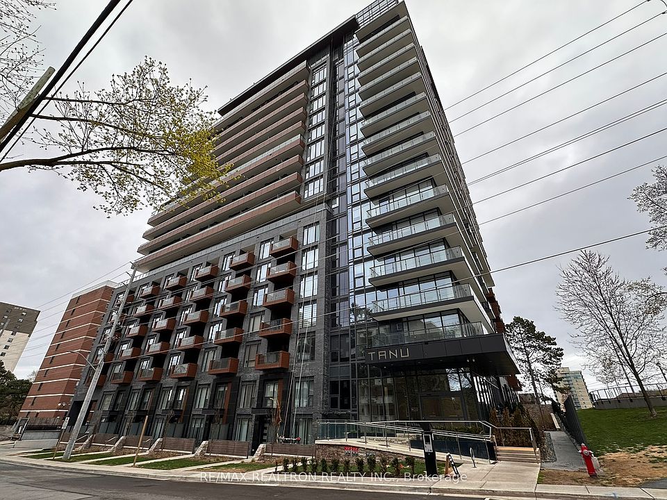 1st image of 21 Park St E #612