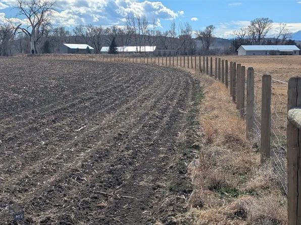 Lower River Rd, Fromberg, MT 59029