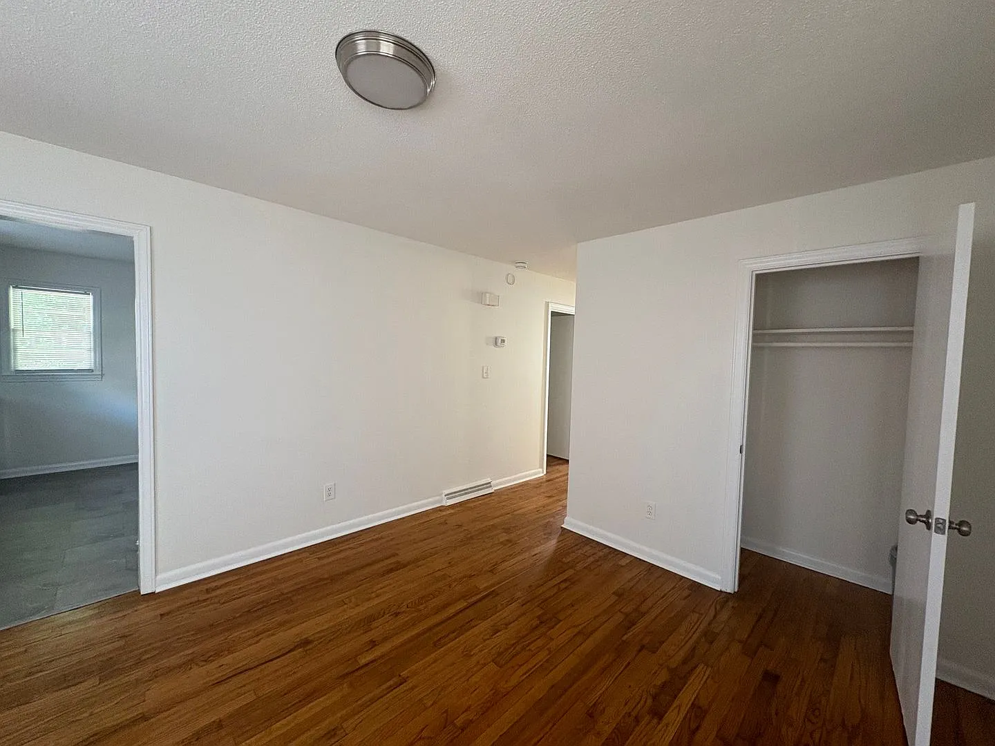 3-bedroom, 1-bathroom home located in High Point — Photo 3