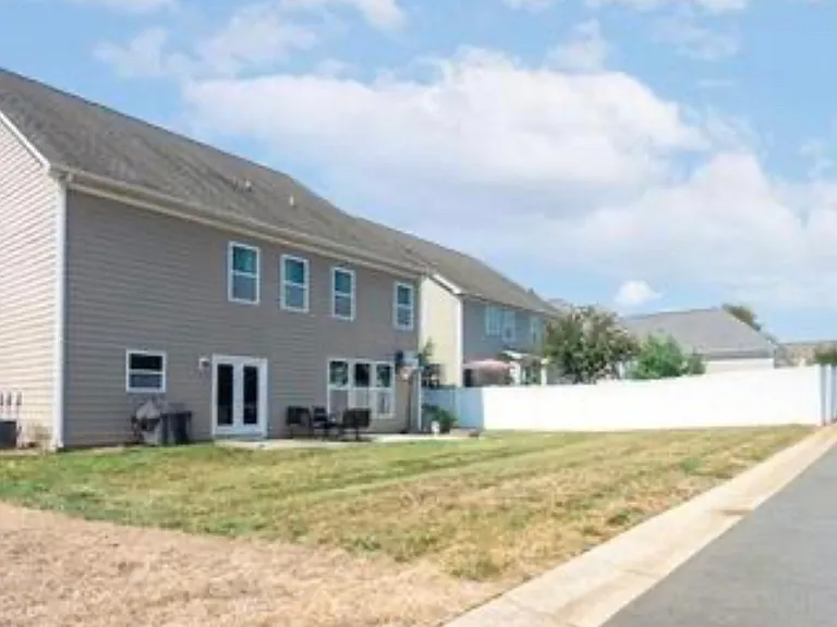 3176 Keady Mill Loop — Photo 40