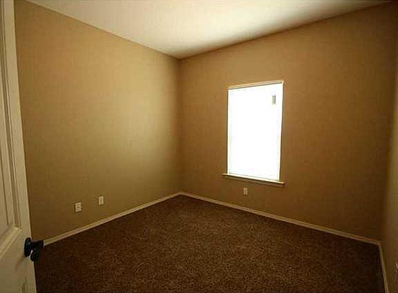 2nd image of 2128 Lawrence Robey Pl