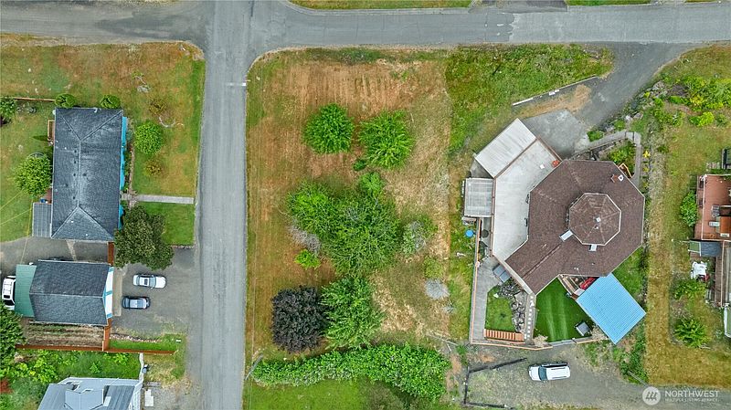 4th image of 0 Lot14-16 2nd Street