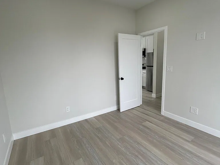 3328 B St #3330 — Photo 15