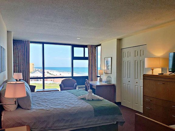 3rd image of 1909 S Atlantic Ave #522