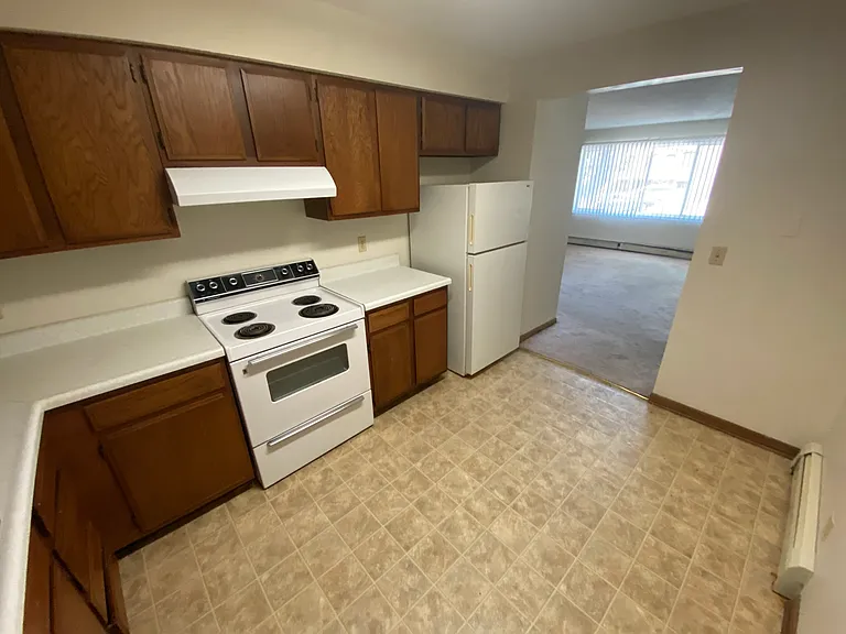 1136 G St #7 — Photo 1