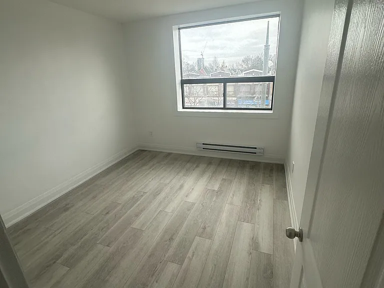 1710 Saint Clair Ave W #2 — Photo 16