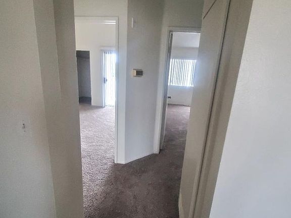 5th image of 999 Raymond Ave APT 8