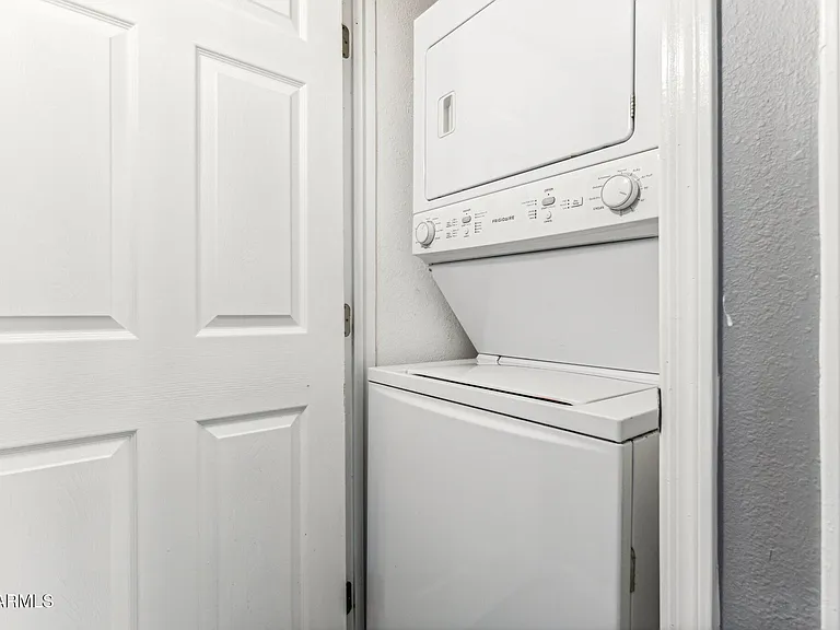 502 E Roanoke Ave #3 — Photo 17