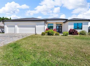 2201 El Dorado Pkwy W, Cape Coral, FL 33914