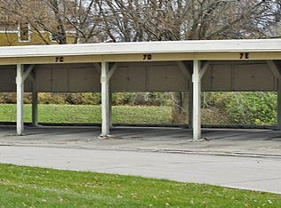 Newbury Village Burlington Cooperative, Burlington, IA 52601