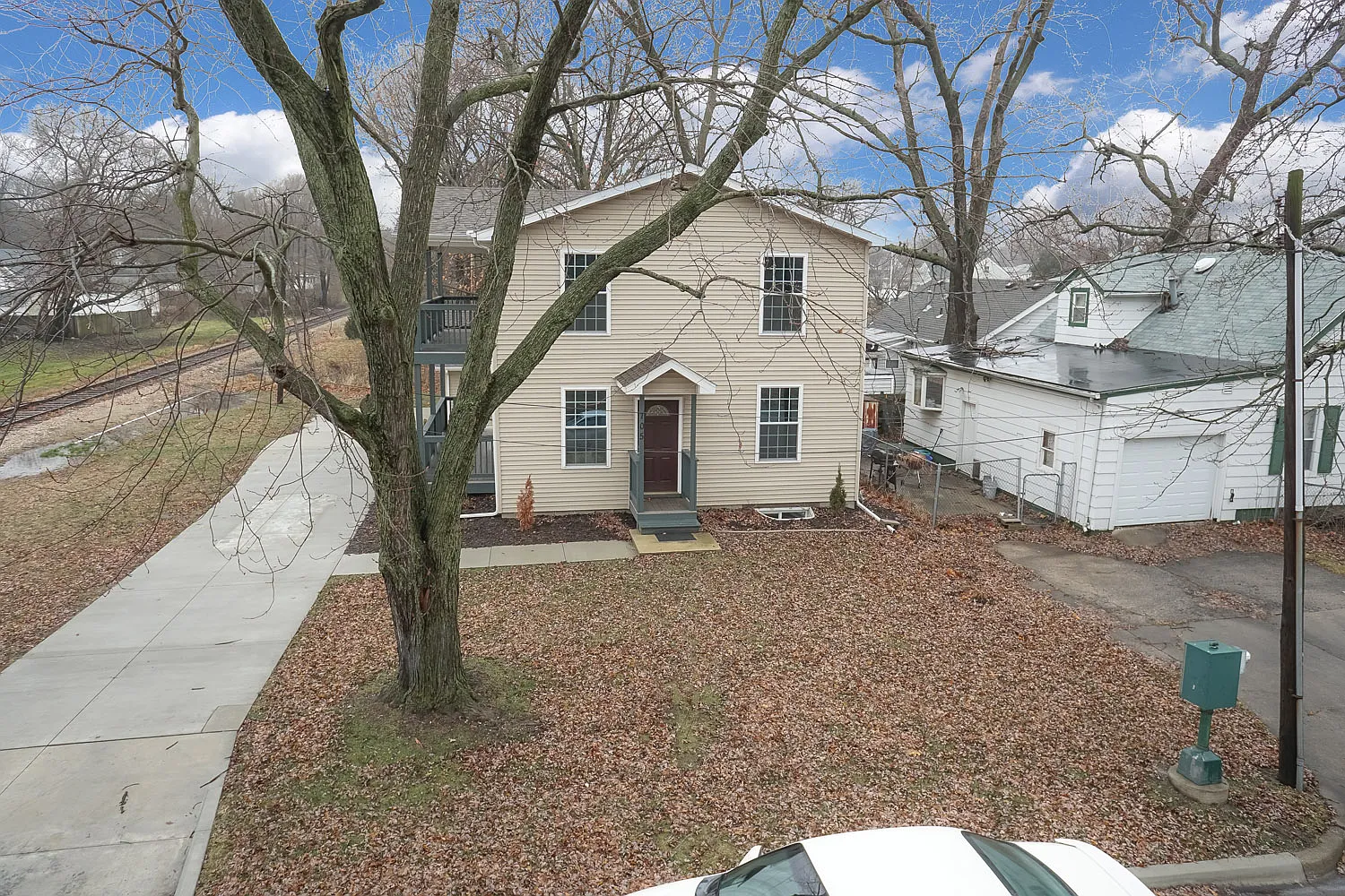 705 Harris Ave photo 1