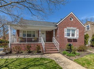 131 McCutcheon Ave, Sayreville, NJ 08872